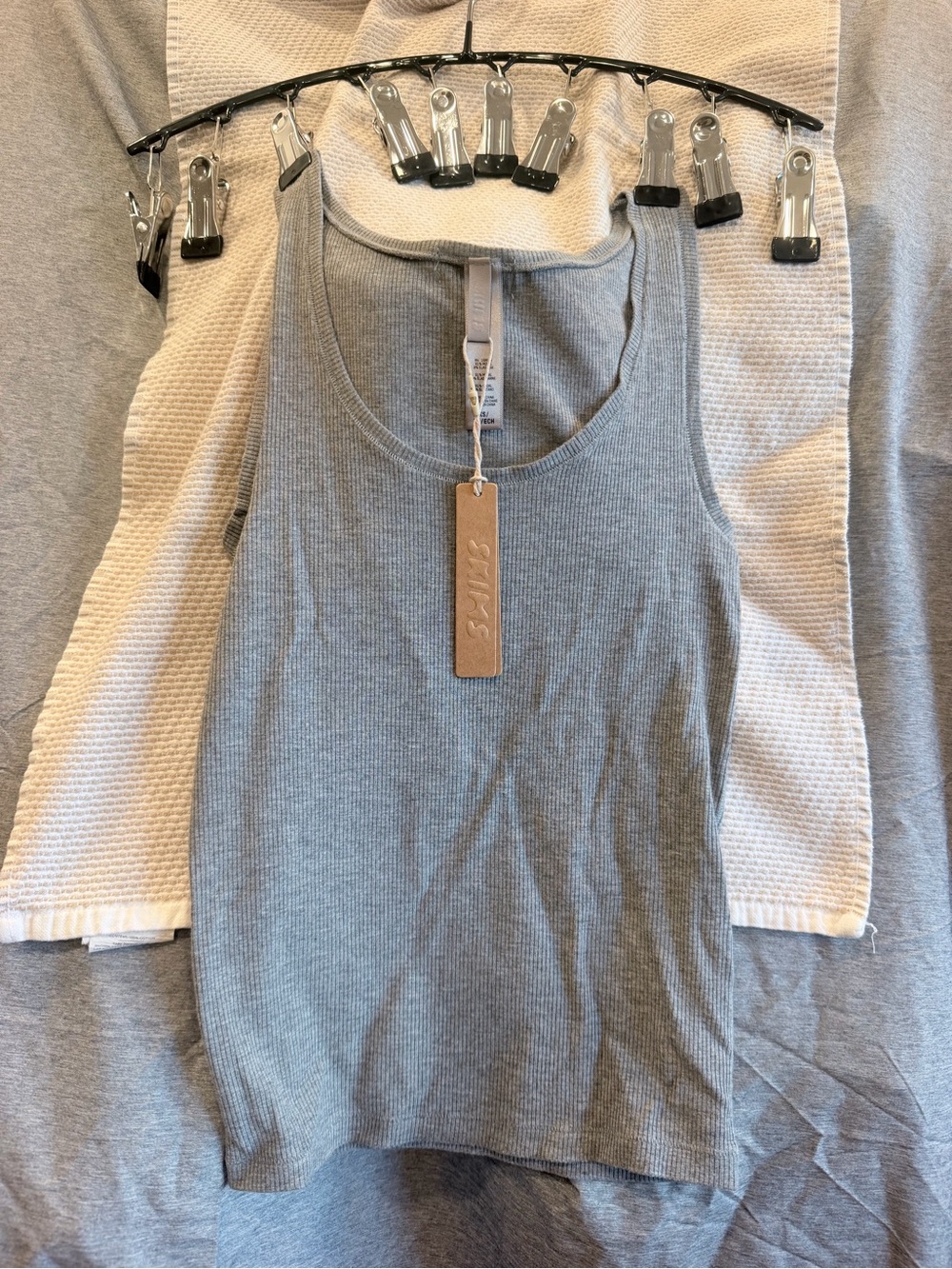 SKIMS women’s Ribbed Scoop Neck Tank Top - Gray